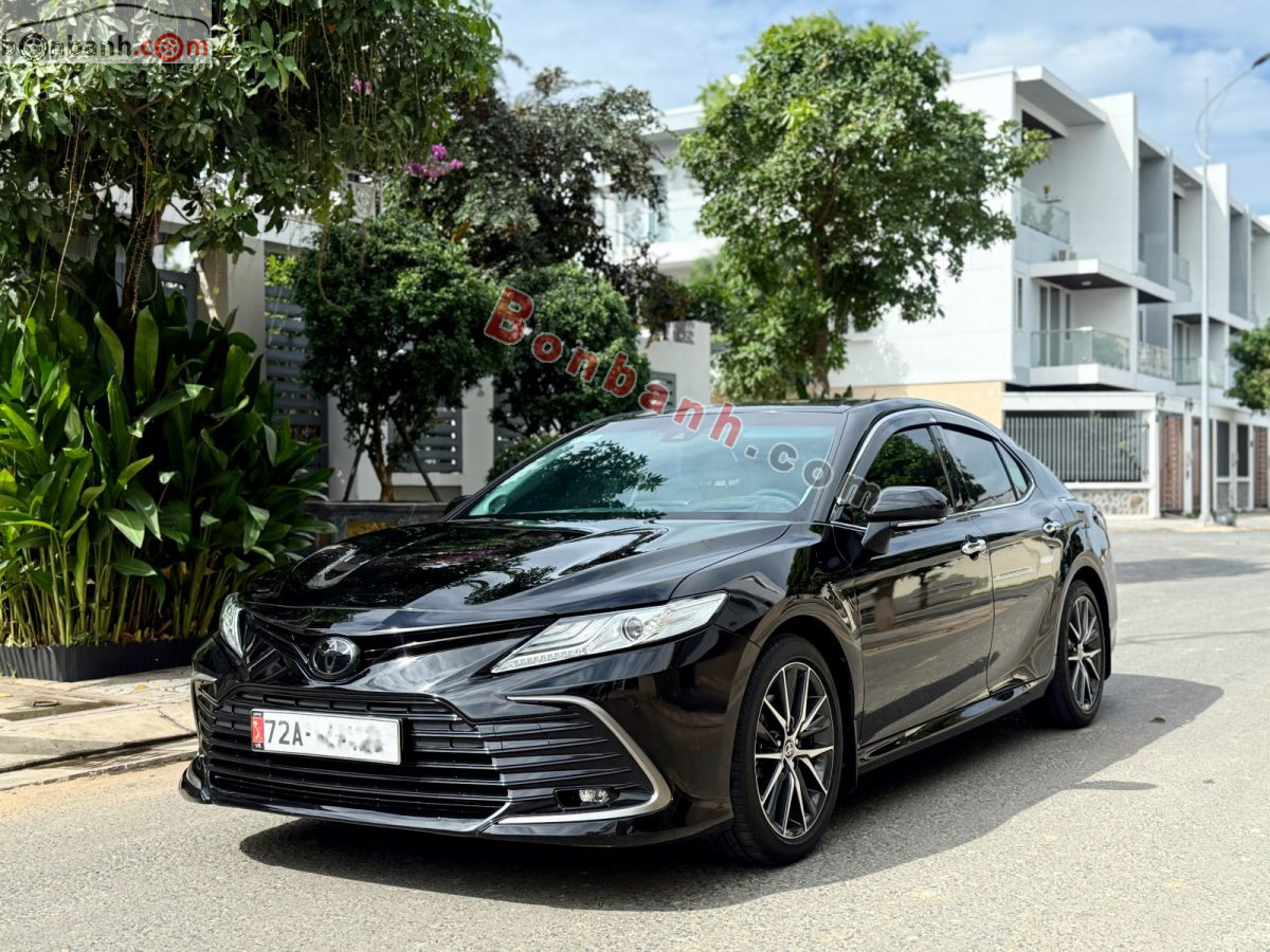 Bán ô tô Toyota Camry 2.0Q - 2022 - xe cũ