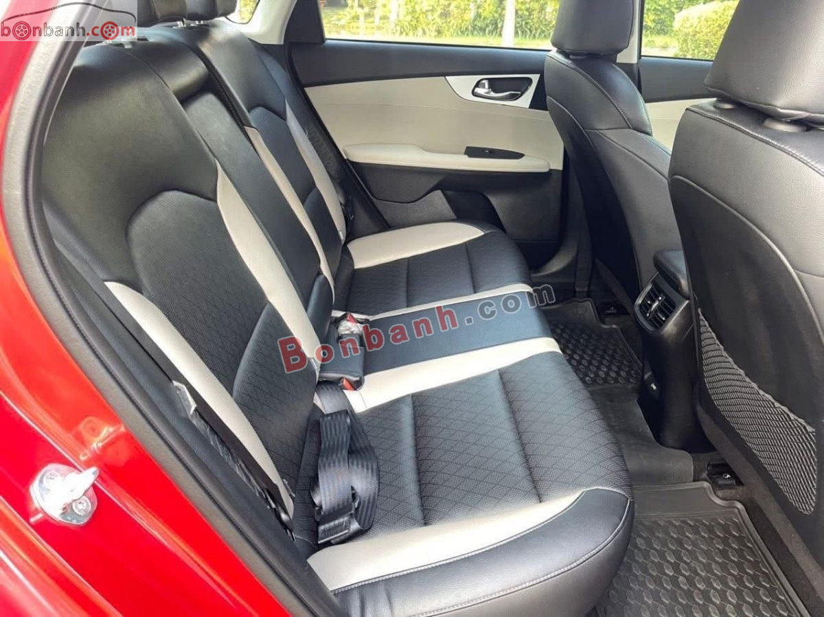 Bán ô tô Kia K3 Luxury 1.6 AT - 2022 - xe cũ