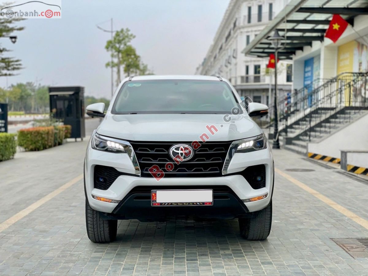 Bán ô tô Toyota Fortuner 2.4L 4x2 AT - 2022 - xe cũ