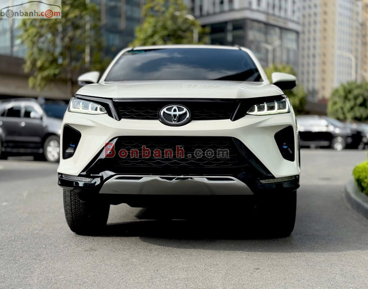 Bán ô tô Toyota Fortuner 2.4G 4x2 AT Legender - 2021 - xe cũ
