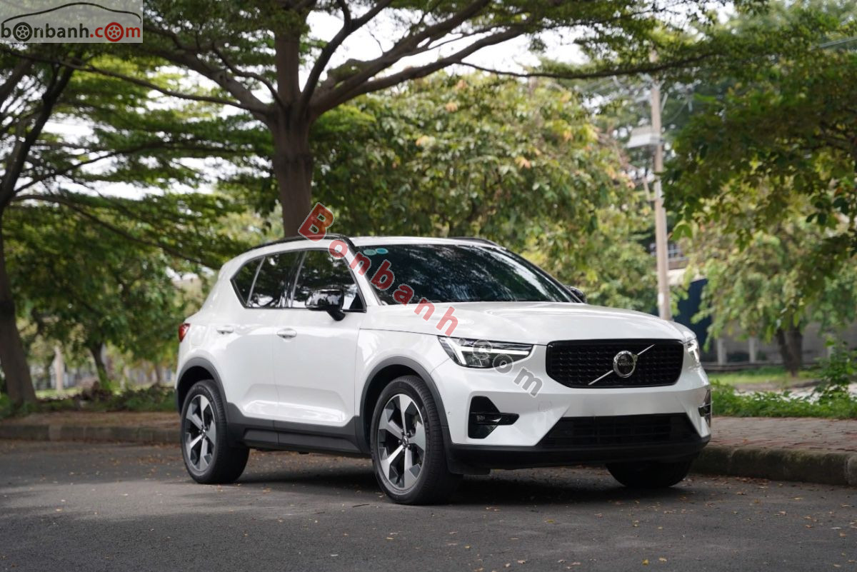 Bán ô tô Volvo XC40 Ultimate B5 AWD - 2023 - xe cũ