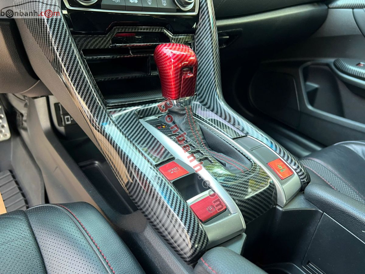 Bán ô tô Honda Civic RS 1.5 AT - 2019 - xe cũ