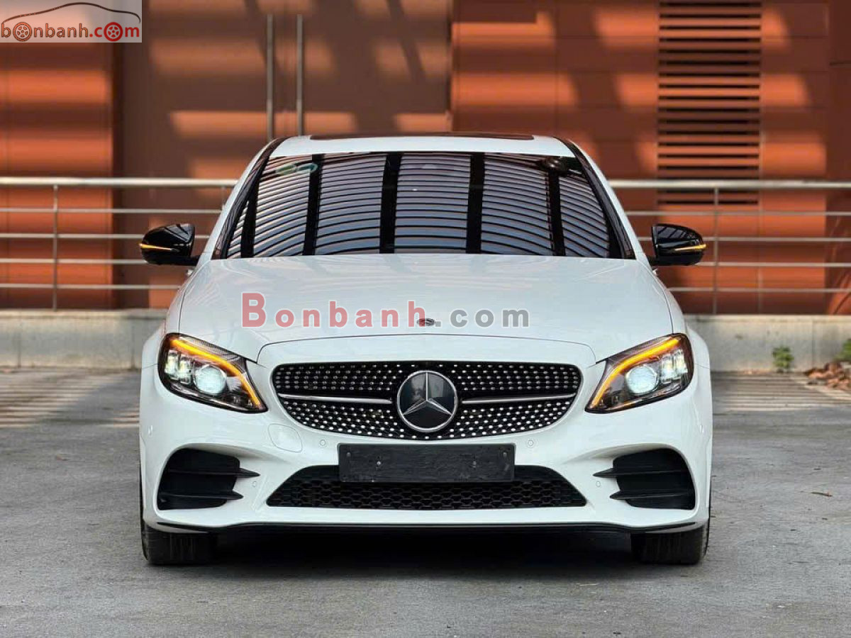 Bán ô tô Mercedes Benz C class C300 AMG - 2019 - xe cũ
