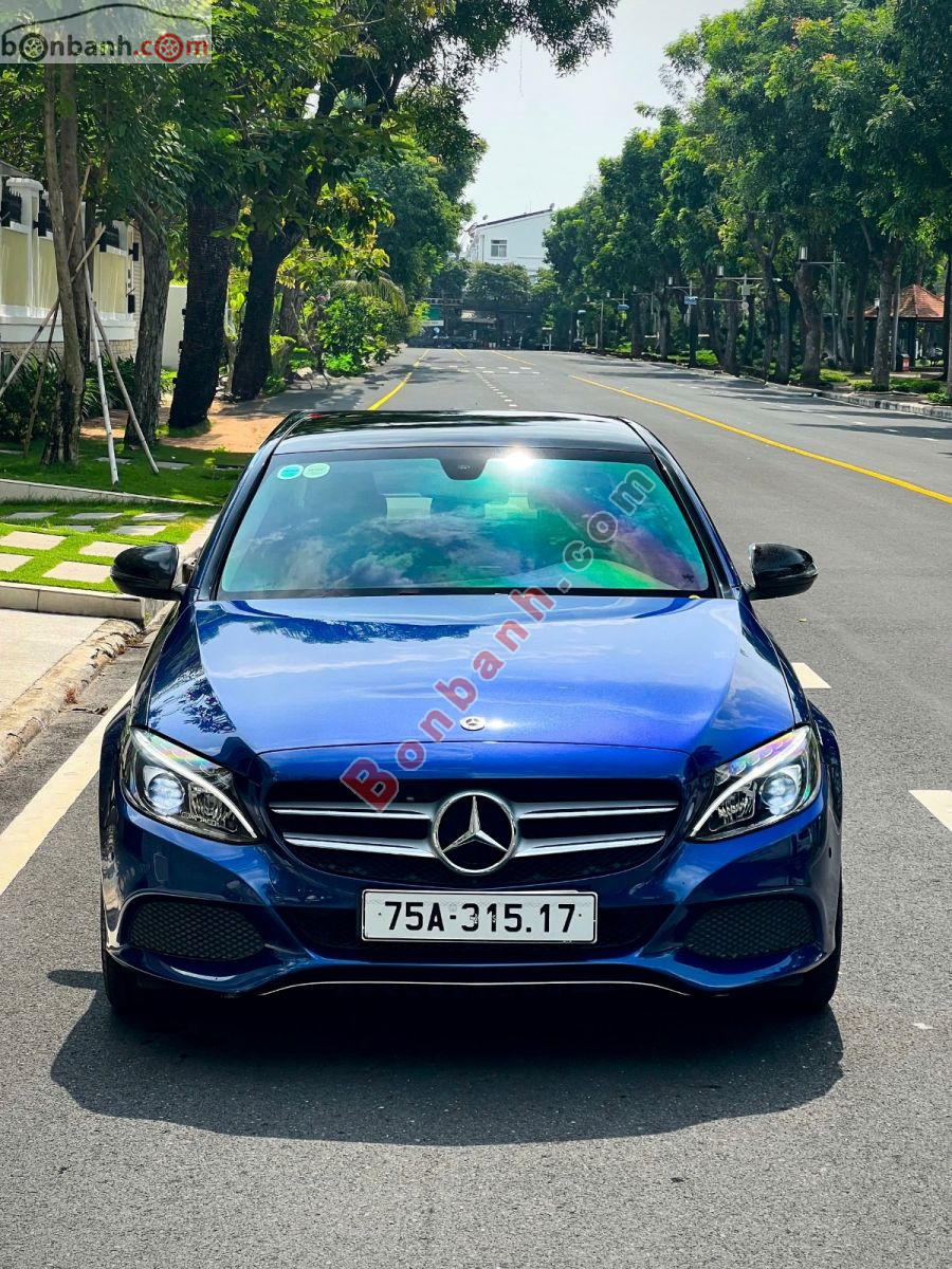 Bán ô tô Mercedes Benz C class C200 - 2017 - xe cũ