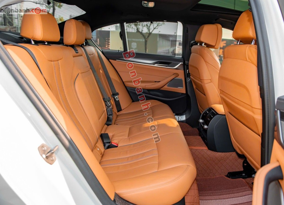 Bán ô tô BMW 5 Series 520i M Sport - 2022 - xe cũ