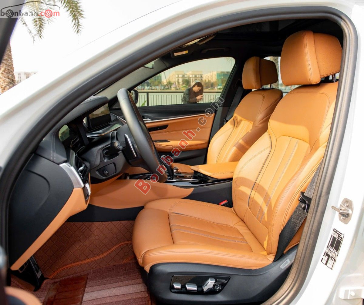 Bán ô tô BMW 5 Series 520i M Sport - 2022 - xe cũ