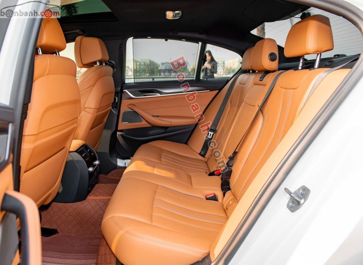 Bán ô tô BMW 5 Series 520i M Sport - 2022 - xe cũ