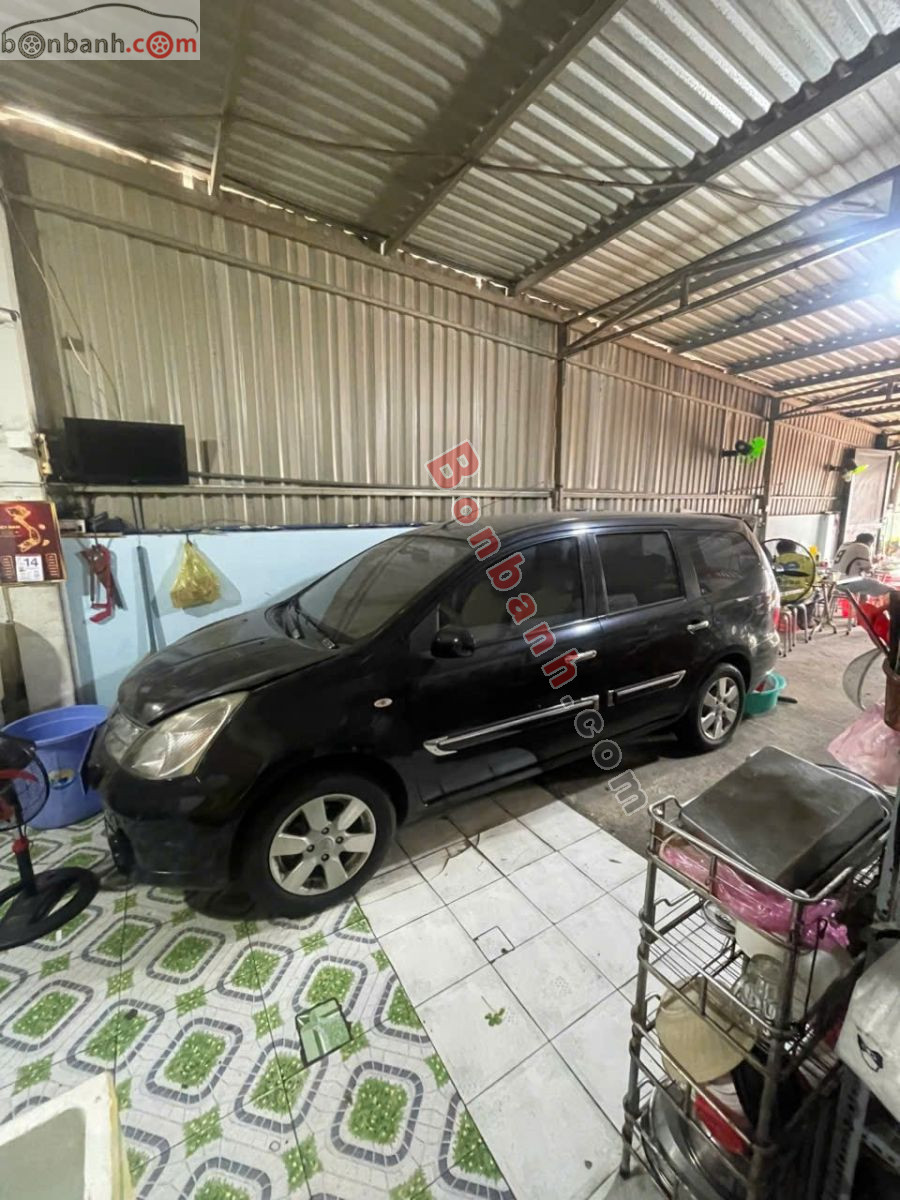 Bán ô tô Nissan Grand livina 1.8 AT - 2011 - xe cũ