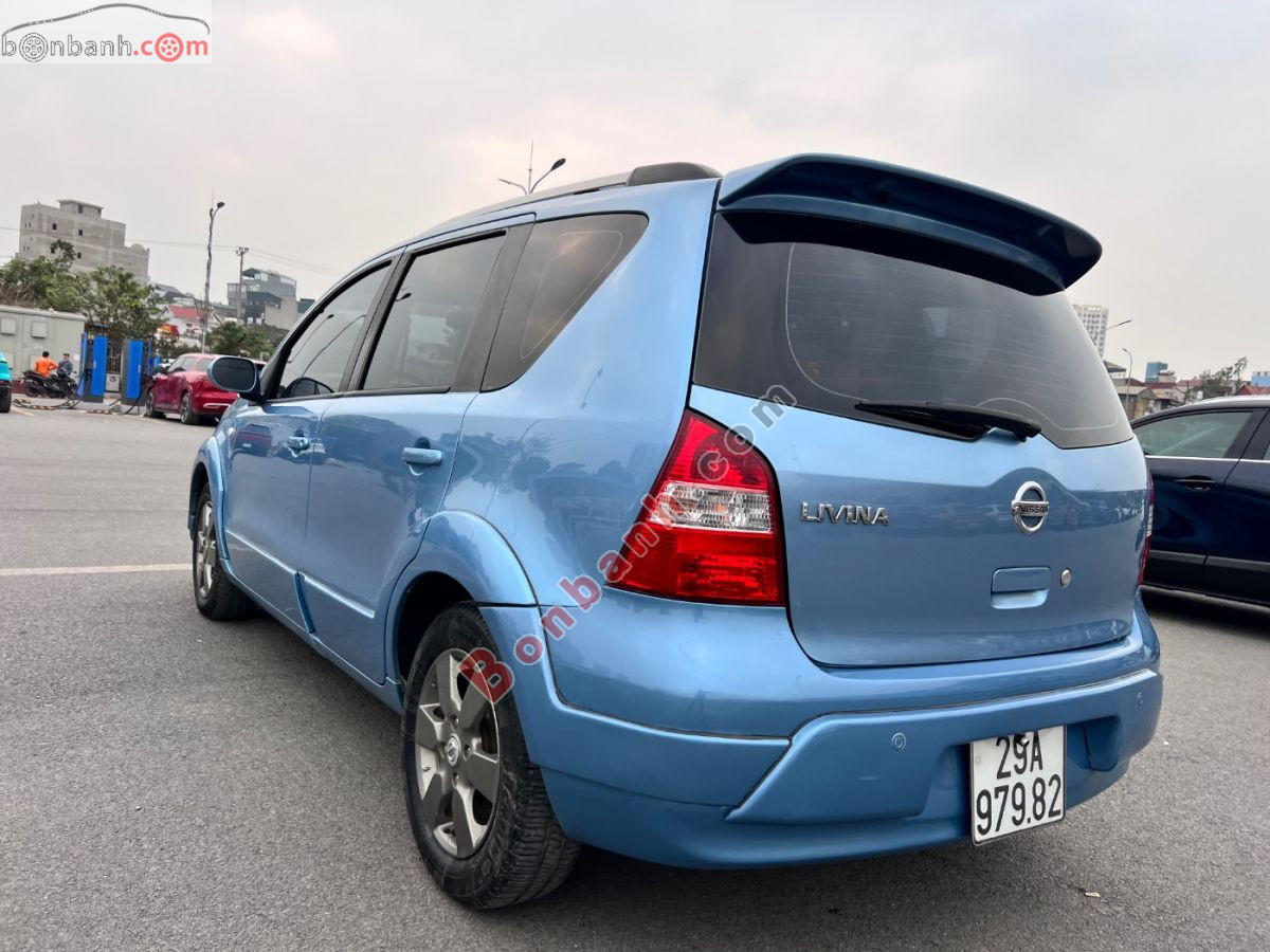 Bán ô tô Nissan Grand livina 1.8 AT - 2011 - xe cũ