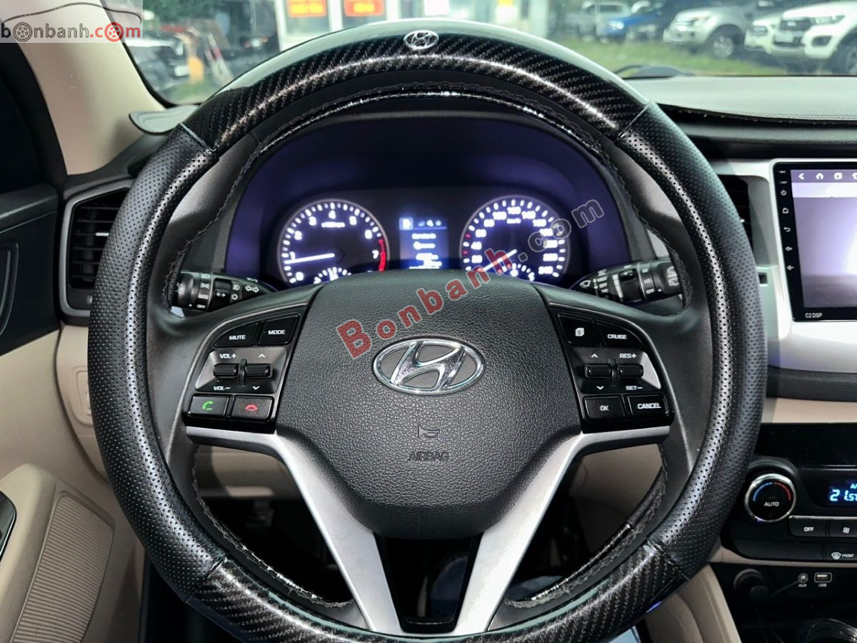 Bán ô tô Hyundai Tucson 2.0 AT - 2015 - xe cũ