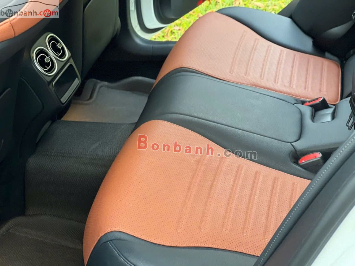 Bán ô tô Mercedes Benz C class C300 AMG - 2021 - xe cũ