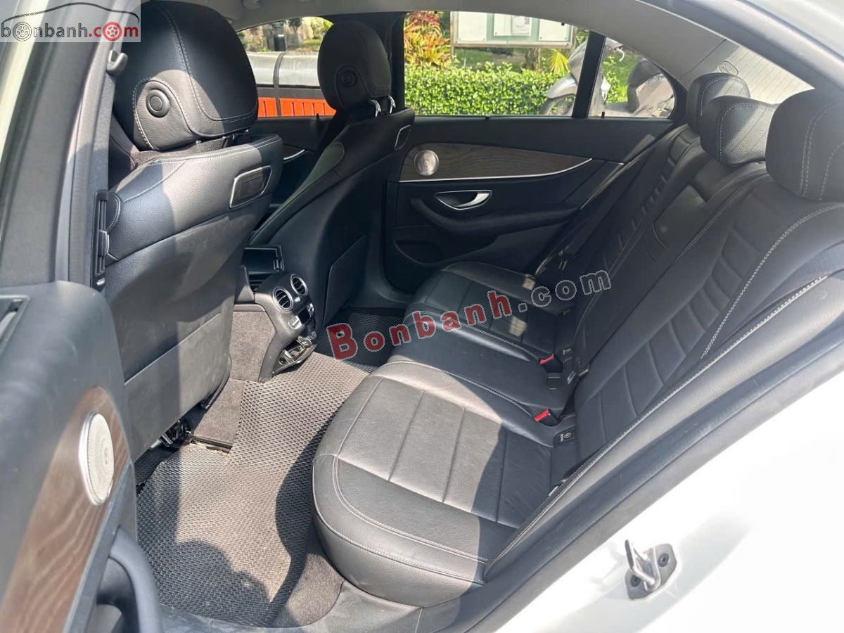Bán ô tô Mercedes Benz E class E200 - 2019 - xe cũ