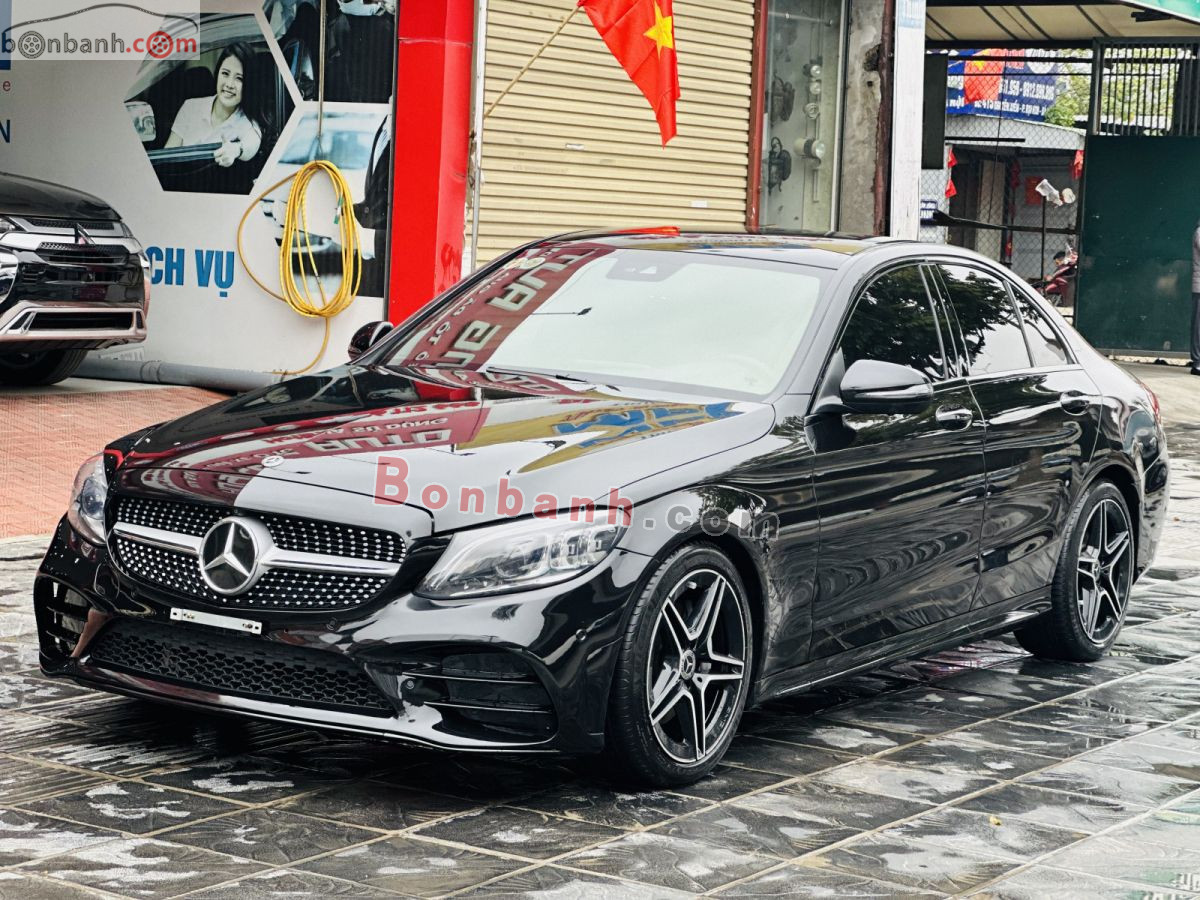 Bán ô tô Mercedes Benz C class C300 AMG - 2021 - xe cũ