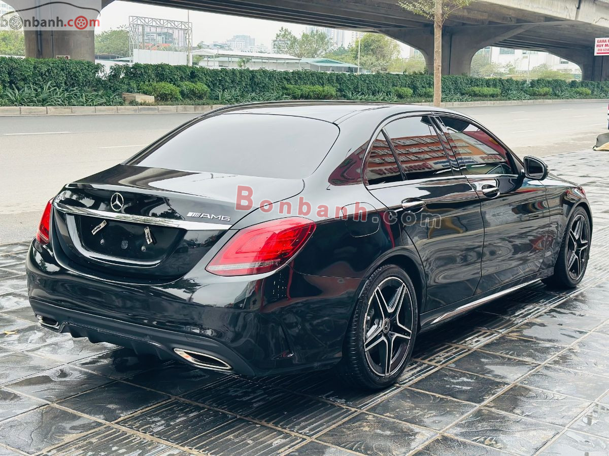 Bán ô tô Mercedes Benz C class C300 AMG - 2021 - xe cũ