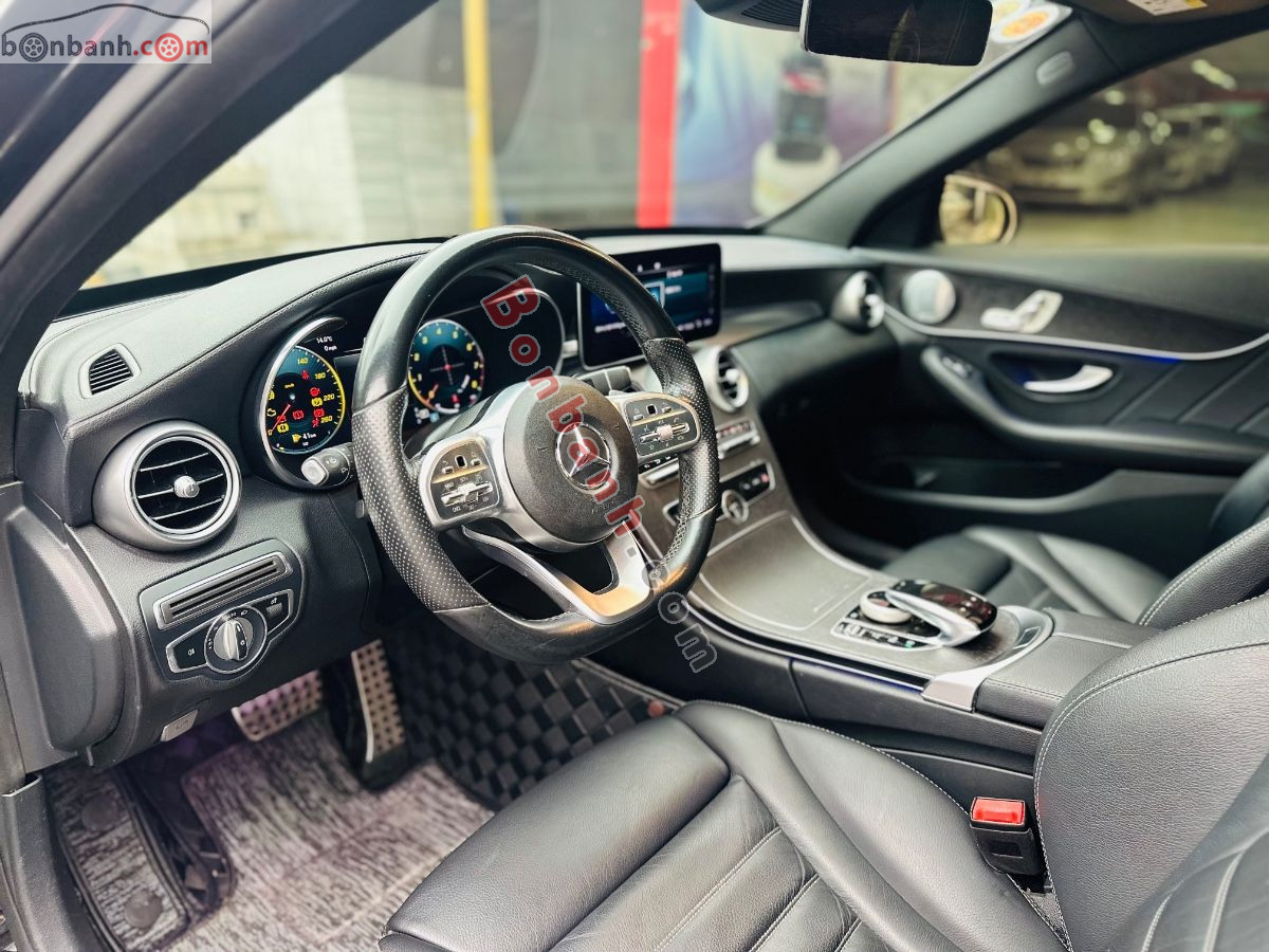 Bán ô tô Mercedes Benz C class C300 AMG - 2021 - xe cũ