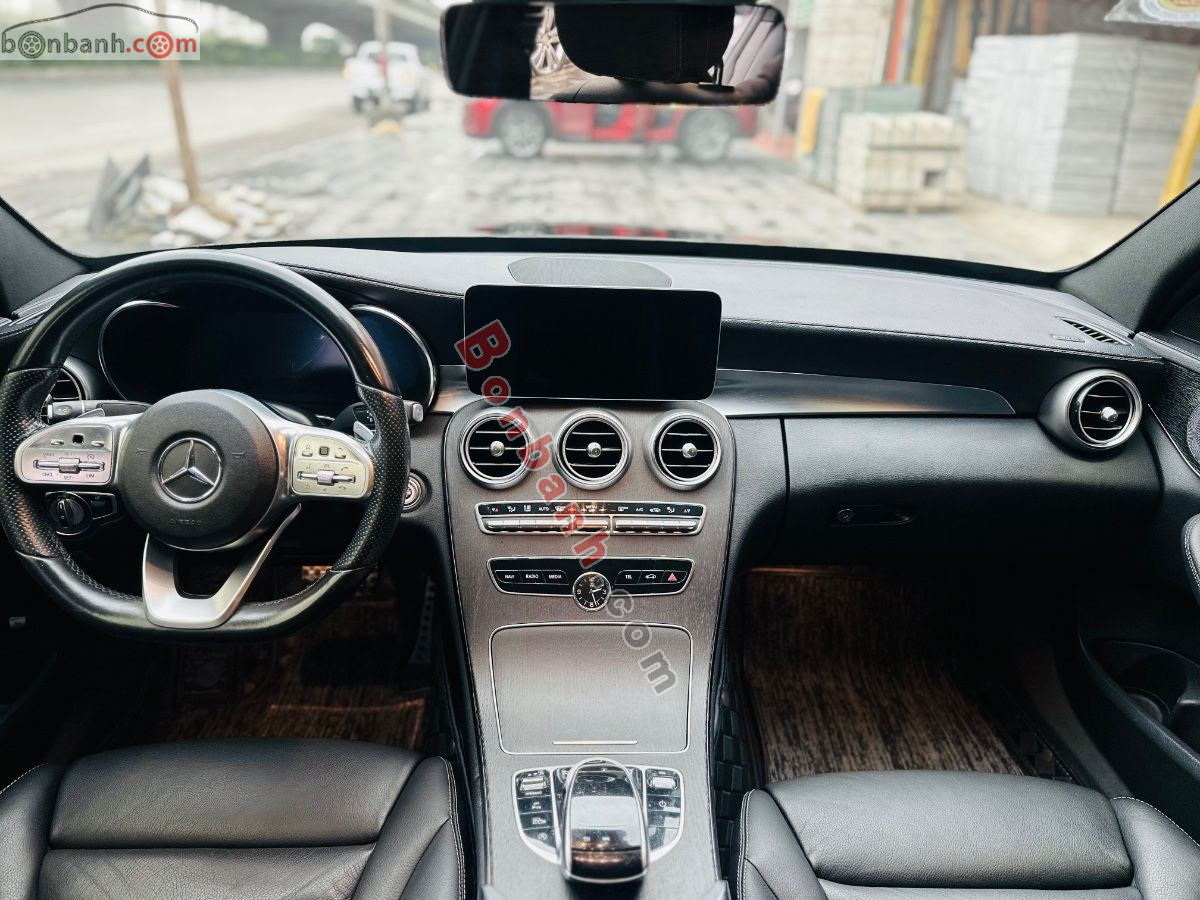 Bán ô tô Mercedes Benz C class C300 AMG - 2021 - xe cũ