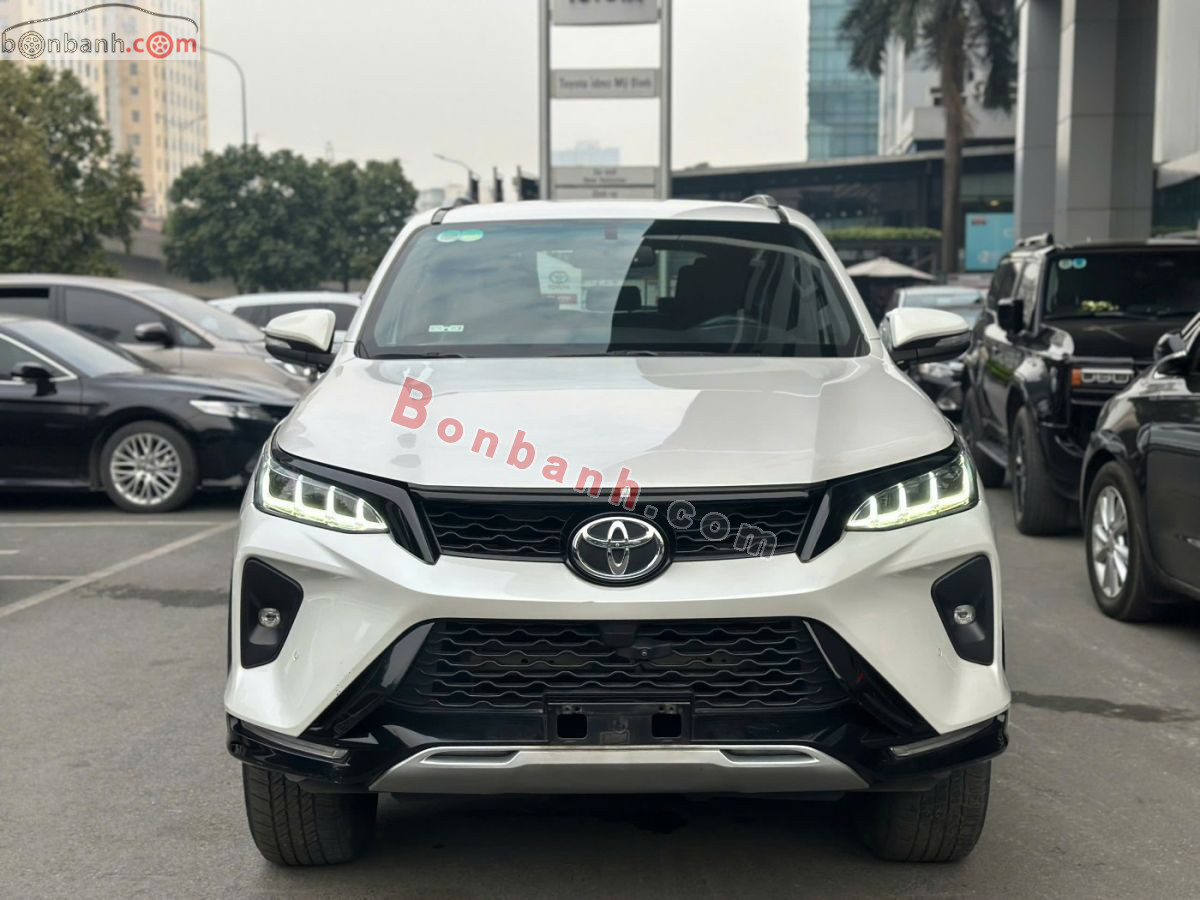 Bán ô tô Toyota Fortuner 2.4G 4x2 AT Legender - 2021 - xe cũ