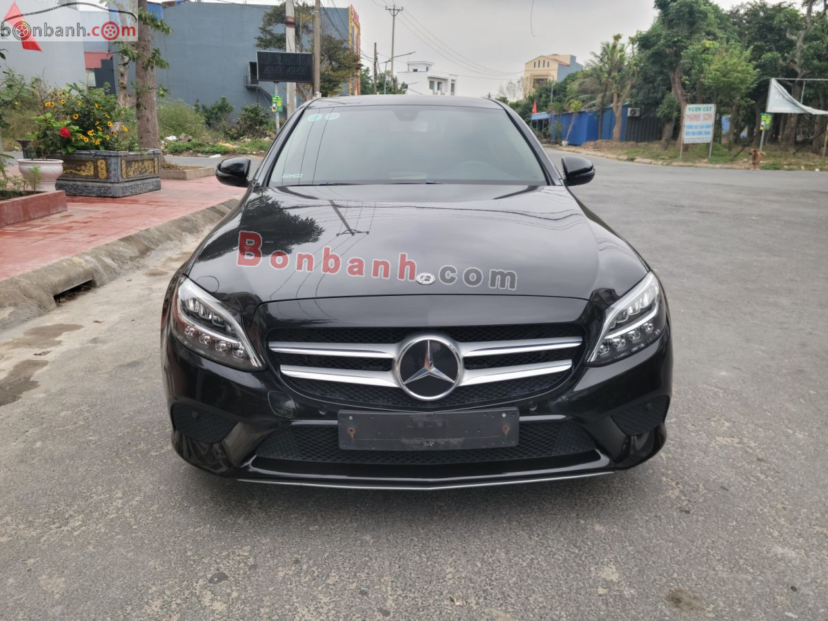 Bán ô tô Mercedes Benz C class C180 - 2020 - xe cũ