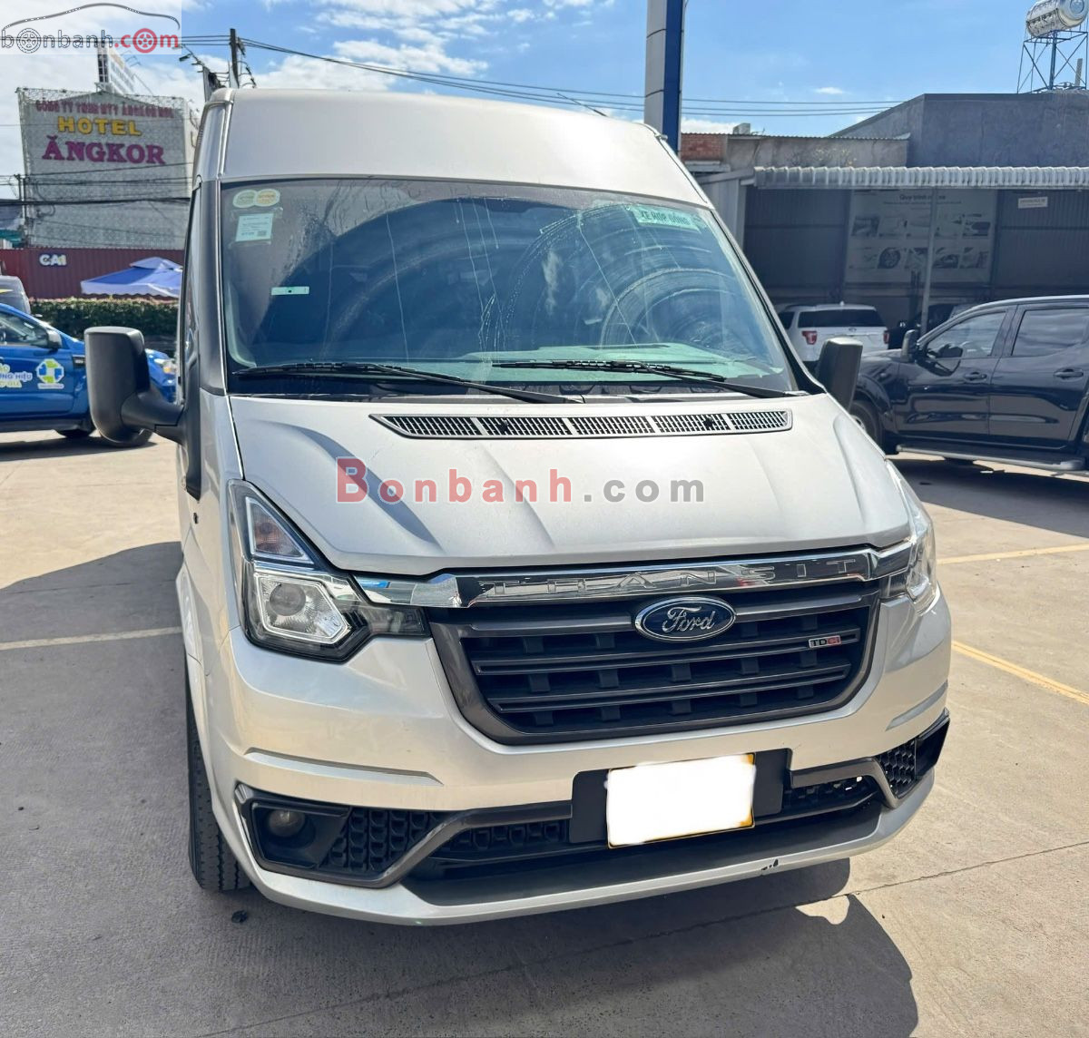 Bán ô tô Ford Transit Tiêu chuẩn - 2023 - xe cũ