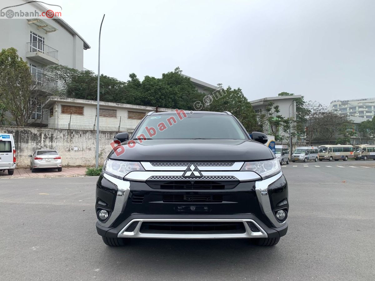 Bán ô tô Mitsubishi Outlander 2.0 CVT - 2022 - xe cũ