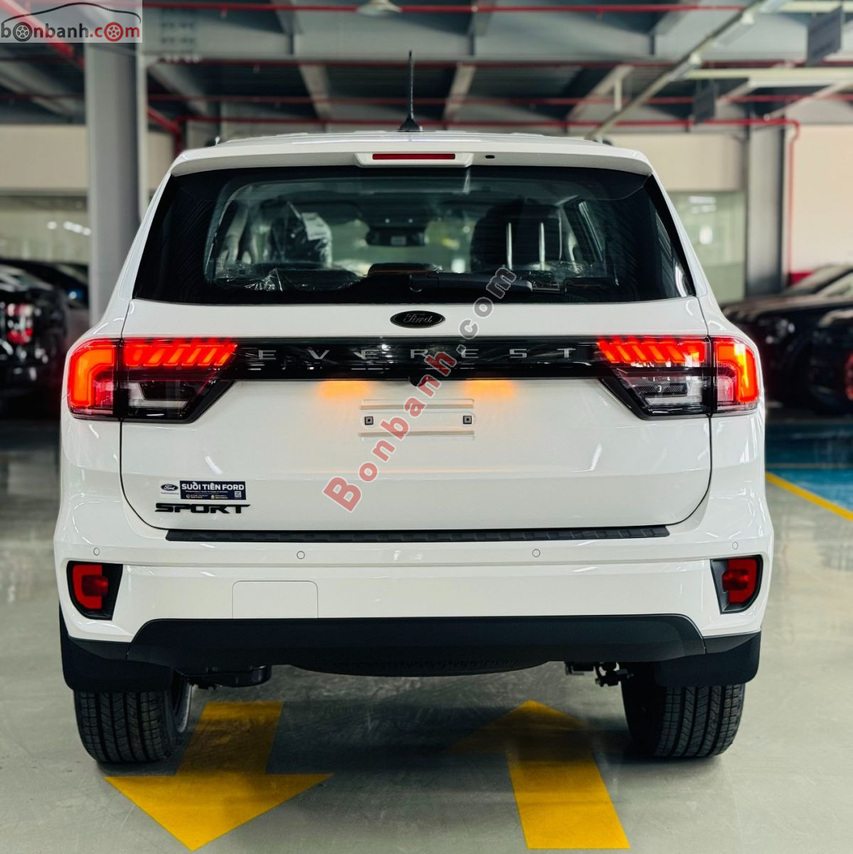 Bán ô tô Ford Everest Sport 2.0L 4x2 AT - 2026 - xe mới