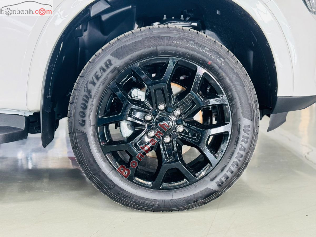 Bán ô tô Ford Everest Sport 2.0L 4x2 AT - 2026 - xe mới