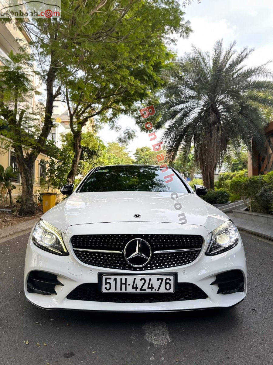Bán ô tô Mercedes Benz C class C300 AMG - 2020 - xe cũ