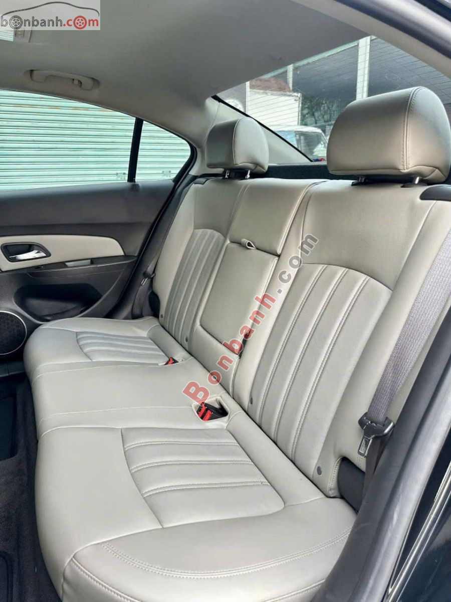 Bán ô tô Chevrolet Cruze LTZ 1.8 AT - 2016 - xe cũ