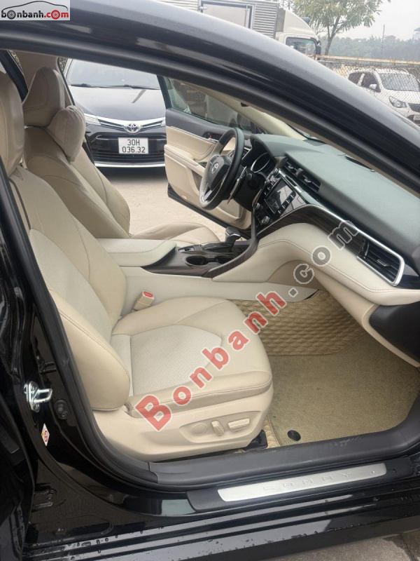 Bán ô tô Toyota Camry 2.0G - 2019 - xe cũ