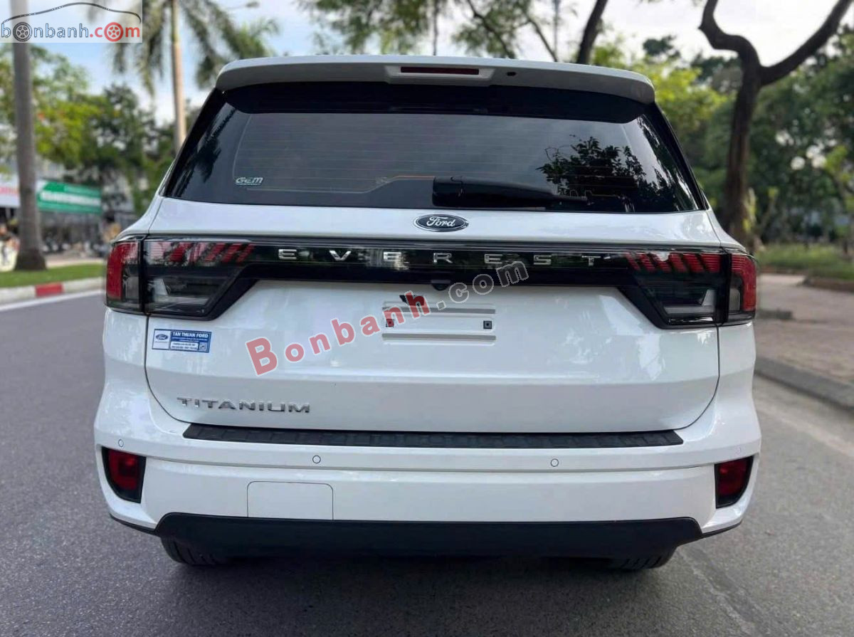 Bán ô tô Ford Everest Titanium 2.0L 4x2 AT - 2023 - xe cũ