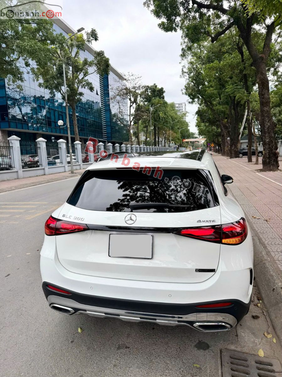 Bán ô tô Mercedes Benz GLC 300 4Matic - 2023 - xe cũ