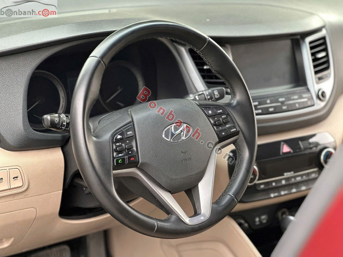 Bán ô tô Hyundai Tucson 1.6 AT Turbo - 2017 - xe cũ