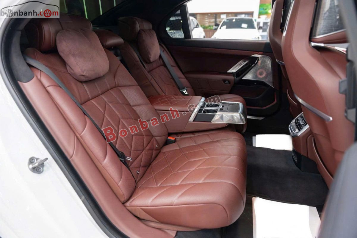 Bán ô tô BMW 7 Series 740i Pure Excellence - 2024 - xe cũ