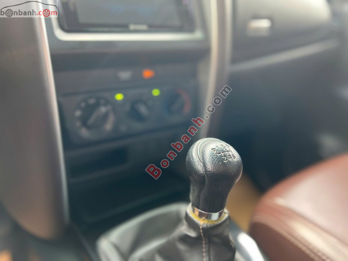 Bán ô tô Toyota Fortuner 2.4G 4x2 MT - 2019 - xe cũ