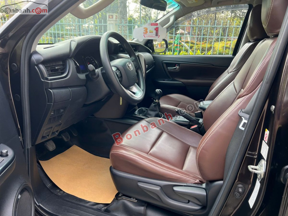 Bán ô tô Toyota Fortuner 2.4G 4x2 MT - 2019 - xe cũ