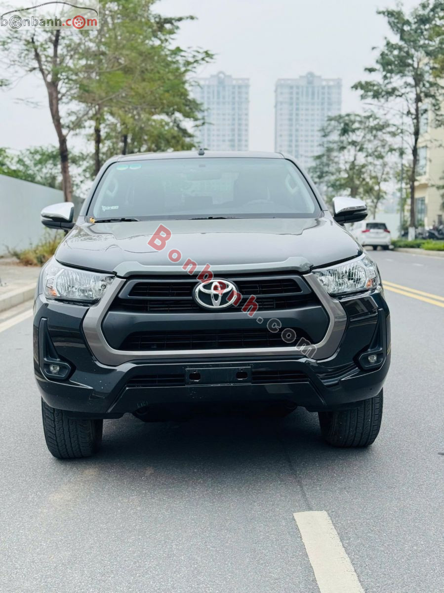 Bán ô tô Toyota Hilux 2.4L 4x2 AT - 2021 - xe cũ