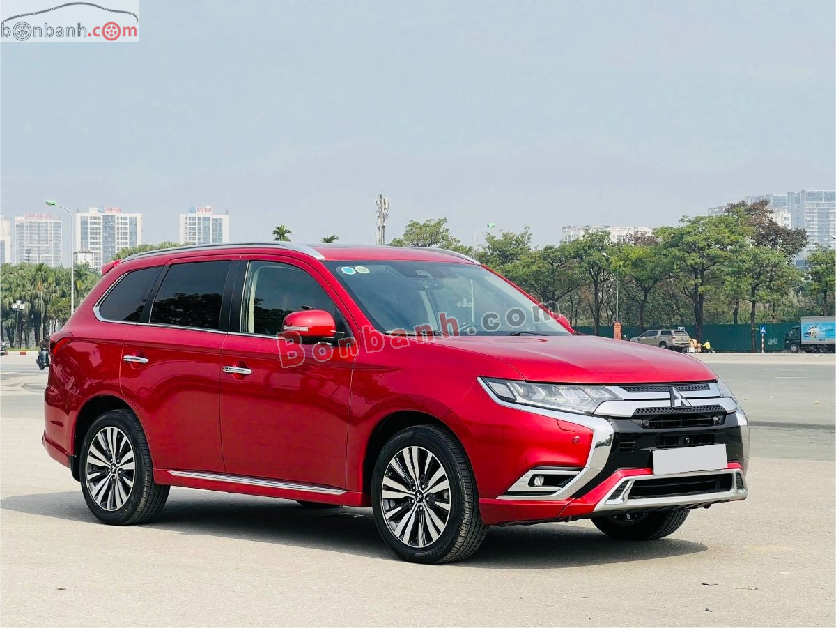 Bán ô tô Mitsubishi Outlander Premium 2.0 CVT - 2022 - xe cũ
