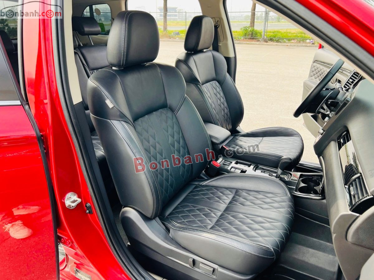 Bán ô tô Mitsubishi Outlander Premium 2.0 CVT - 2022 - xe cũ