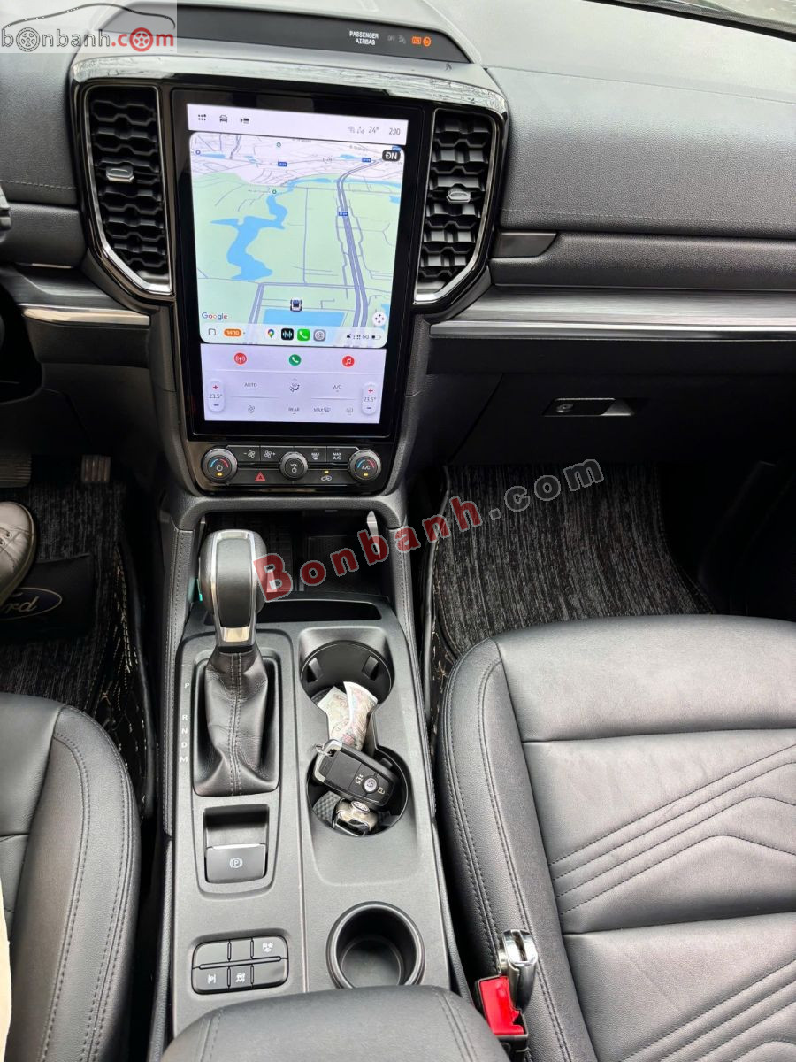 Bán ô tô Ford Everest Titanium 2.0L 4x2 AT - 2024 - xe cũ