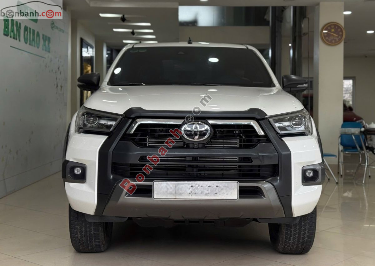 Bán ô tô Toyota Hilux Adventure 2.8L 4x4 AT - 2024 - xe cũ