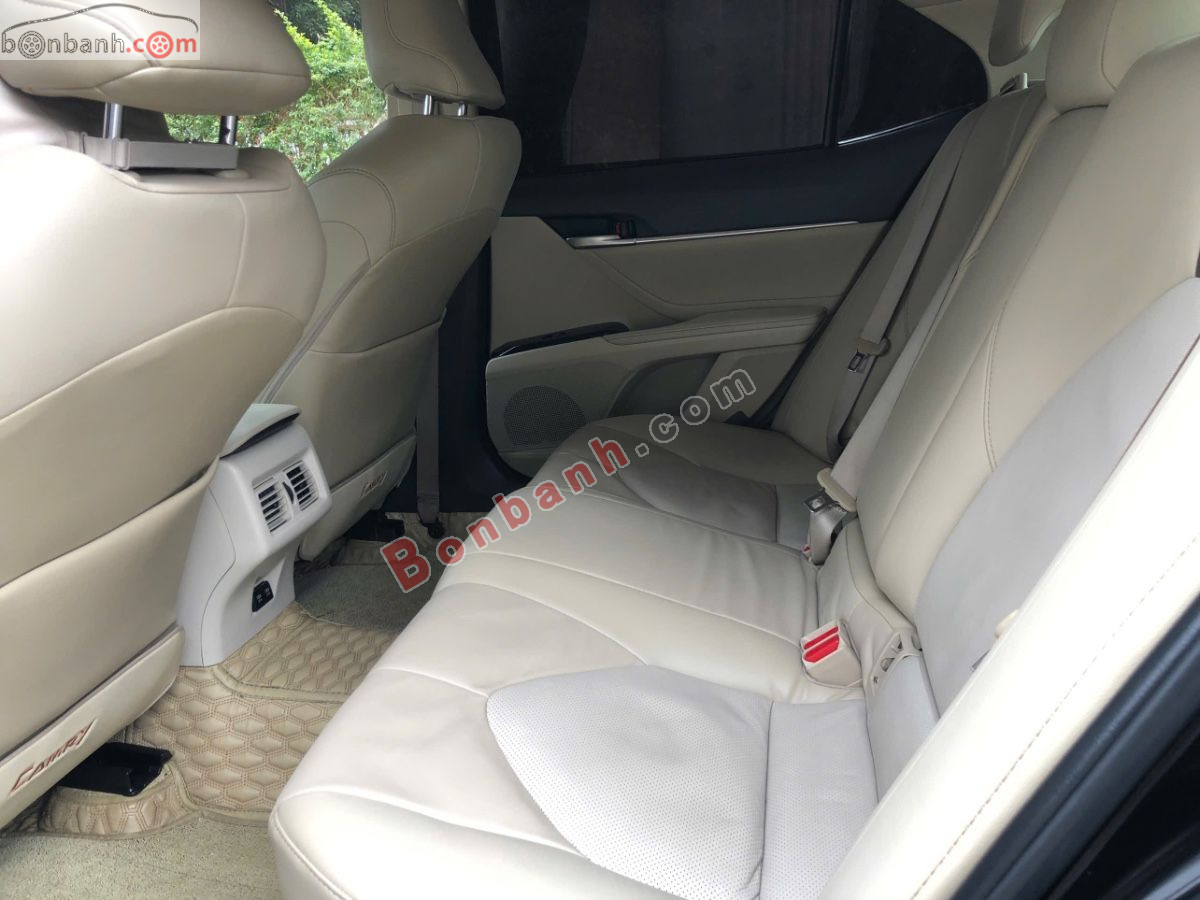 Bán ô tô Toyota Camry 2.0G - 2019 - xe cũ