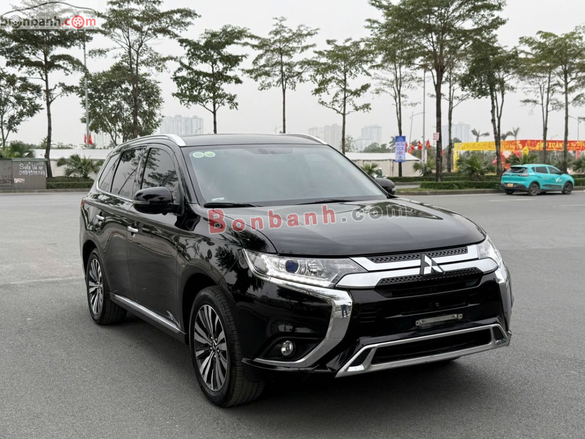 Bán ô tô Mitsubishi Outlander 2.0 CVT - 2022 - xe cũ