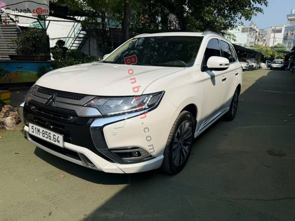Bán ô tô Mitsubishi Outlander Premium 2.0 CVT - 2022 - xe cũ