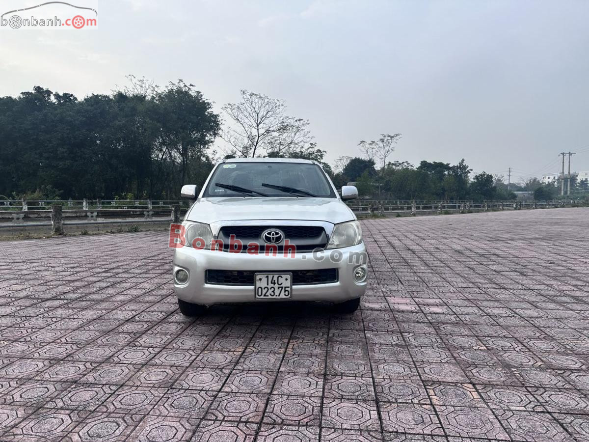 Bán ô tô Toyota Hilux 2.5E 4x2 MT - 2011 - xe cũ