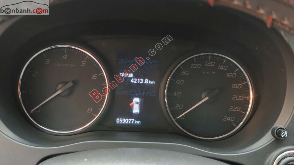 Bán ô tô Mitsubishi Outlander 2.0 CVT - 2018 - xe cũ