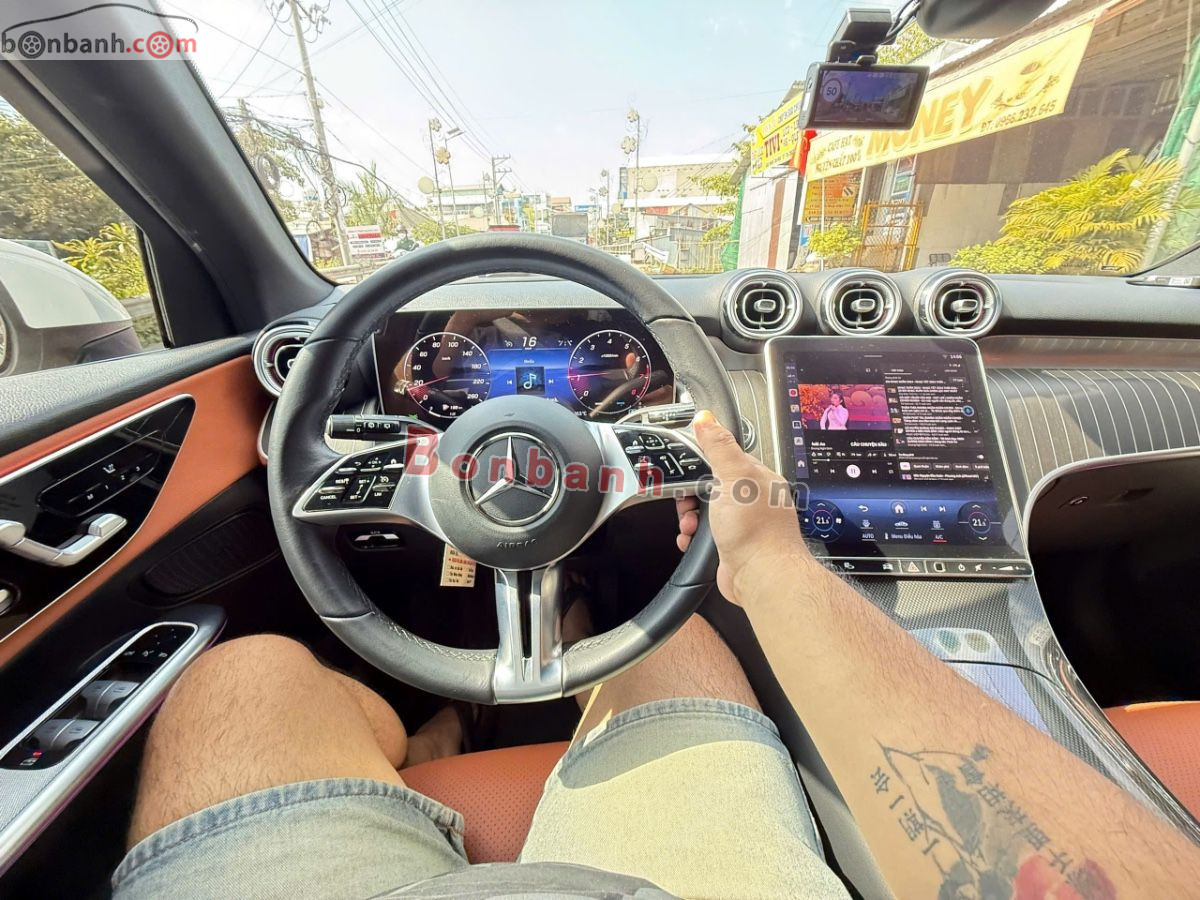 Bán ô tô Mercedes Benz GLC 200 4Matic - 2023 - xe cũ