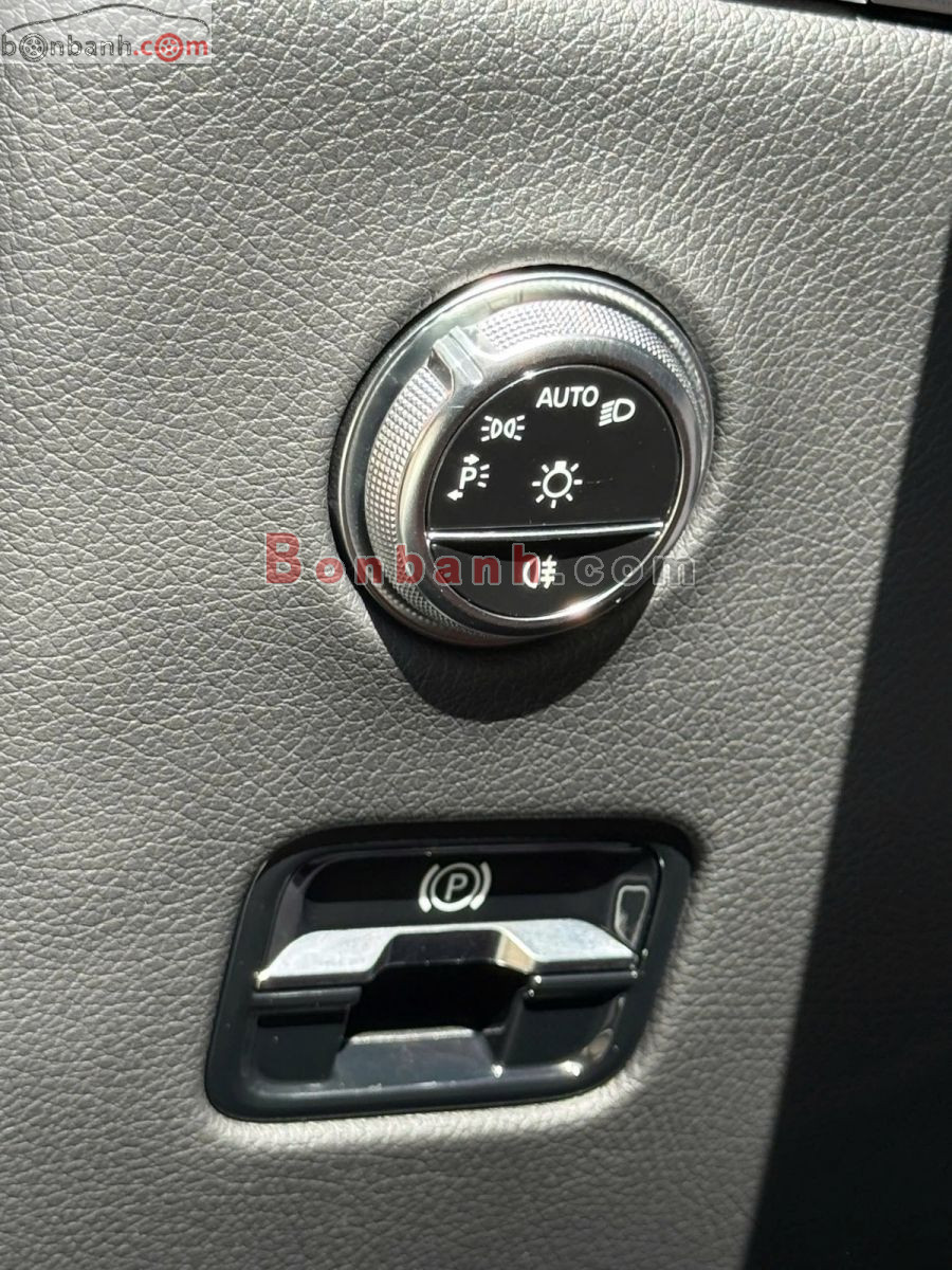 Bán ô tô Mercedes Benz GLC 200 4Matic - 2023 - xe cũ