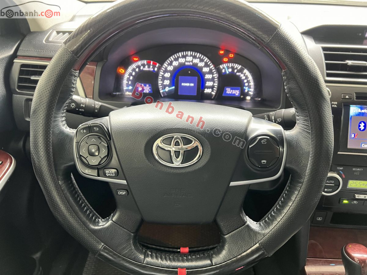 Bán ô tô Toyota Camry 2.5Q - 2014 - xe cũ