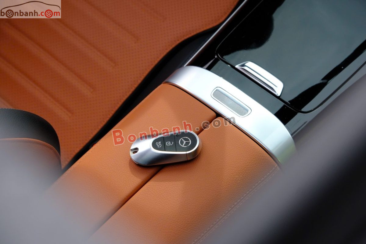 Bán ô tô Mercedes Benz C class C300 AMG - 2021 - xe cũ