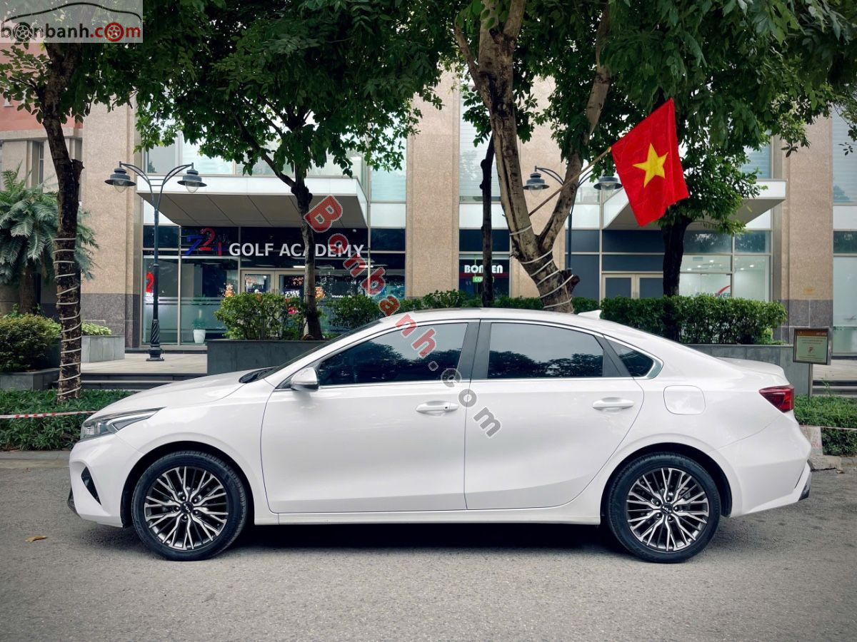 Bán ô tô Kia K3 Luxury 1.6 AT - 2022 - xe cũ